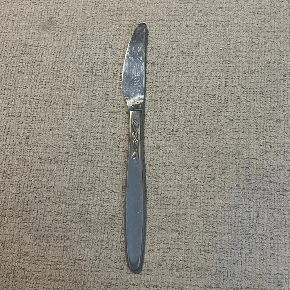 Amefa Stainless Steel Dinner Knife Vintage Leaf Scroll Handle Flatware Silver